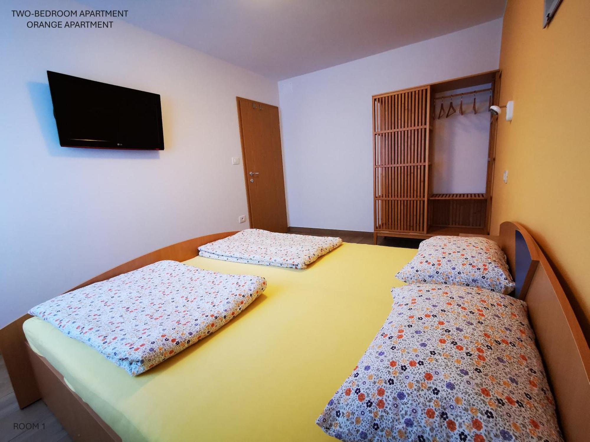 Apartment And Room Anica トールミン エクステリア 写真